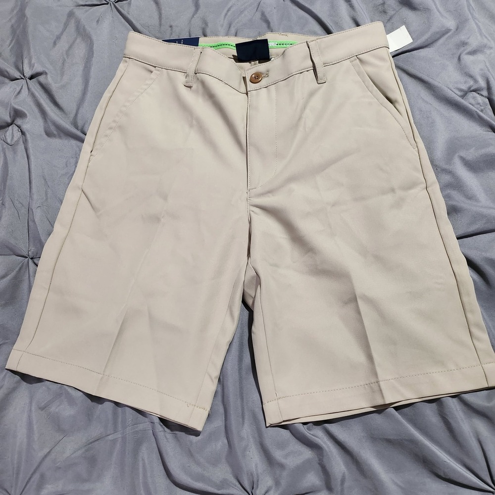 IZOD Golf Performance Twill Shorts Mens 30 Khaki Tan Straight Fit 9.5 Inseam NWT